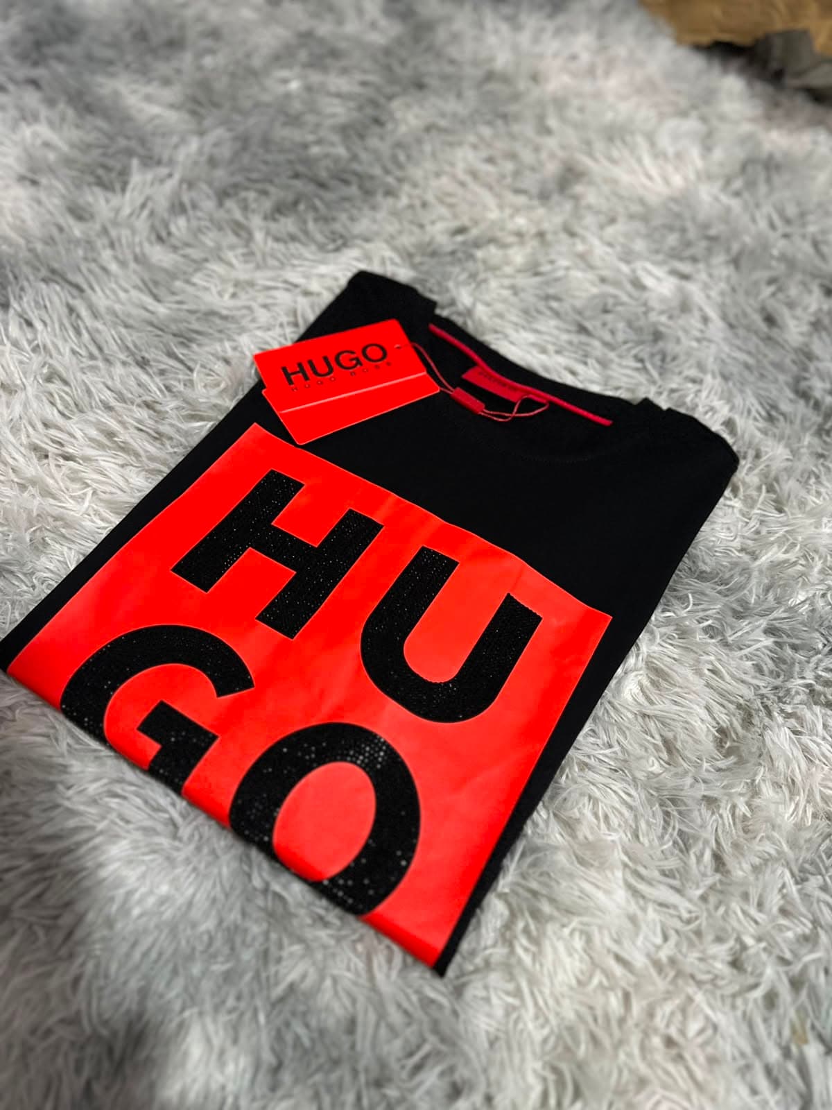 Playeras HUGO